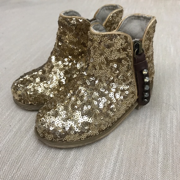 Joyfolie Arya Gold Sequin Boots 